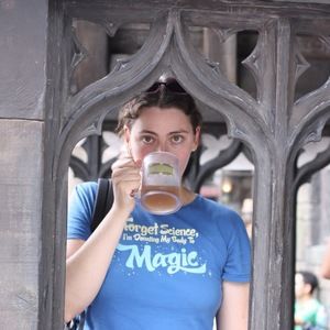 Meet your Posher, Jen